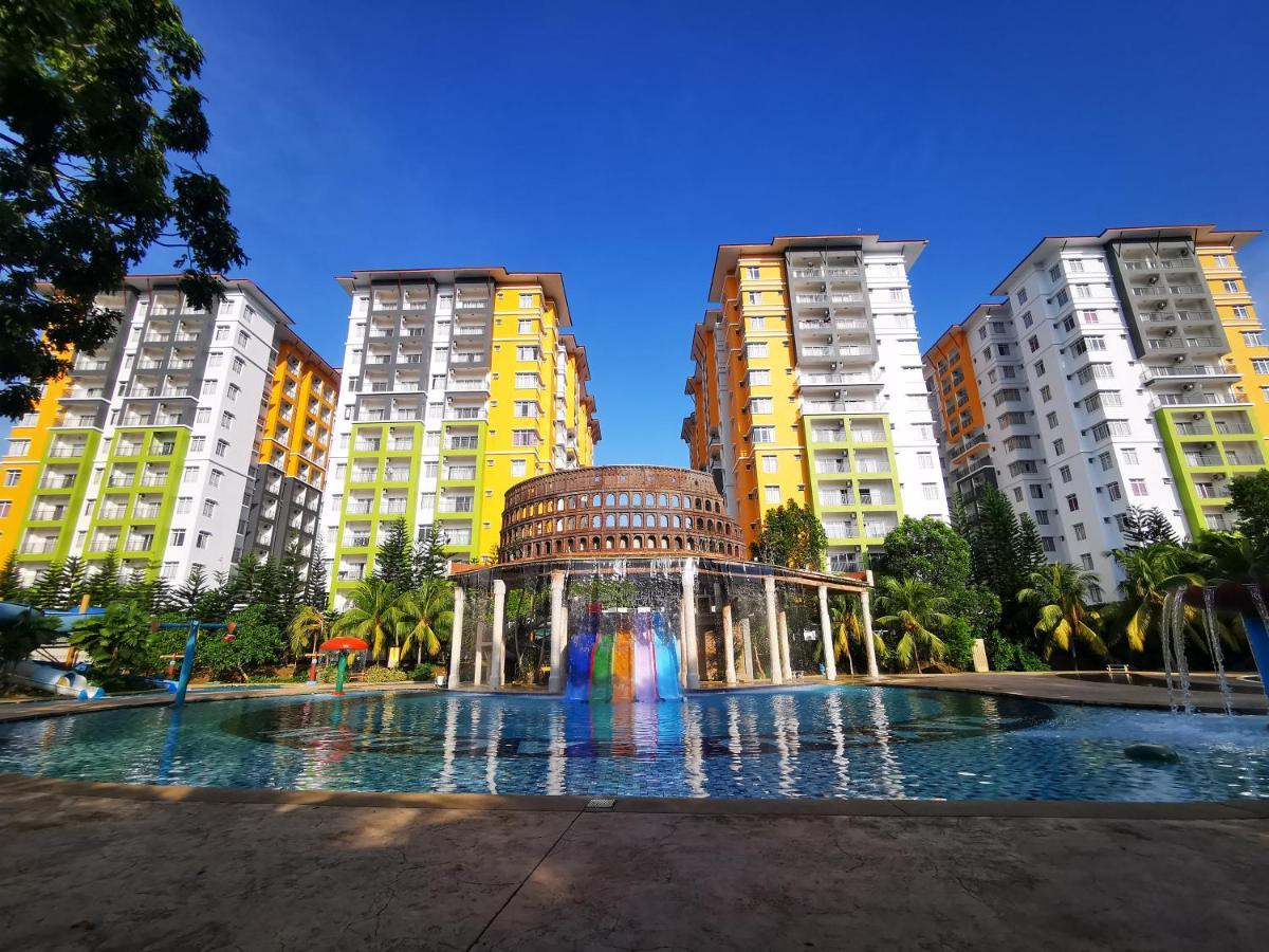 Bayou Lagoon Park Resort Malacca Exterior foto