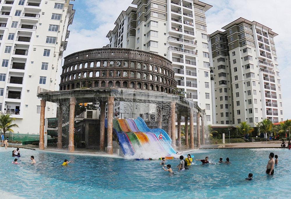 Bayou Lagoon Park Resort Malacca Exterior foto