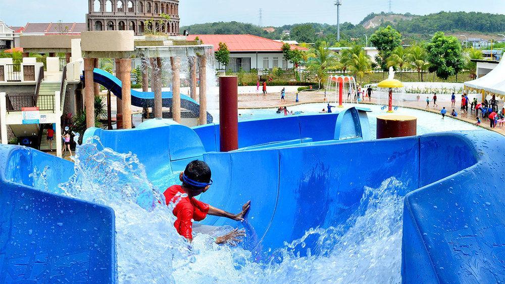 Bayou Lagoon Park Resort Malacca Exterior foto